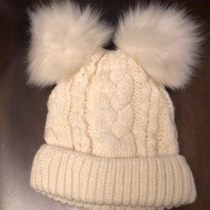 Baby Gap toddler white hat size M/L